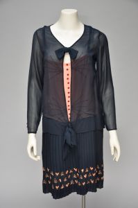 1920s navy blue dress with pink hearts XS/S
