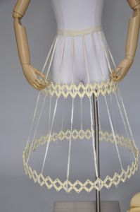1940s 50s Belle o' the Ball adjustable hoop skirt XS-M - Fashionconservatory.com