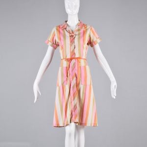 Small 1950s Sherbet Striped Short Sleeve Day Dress Summer Casual Lightweight