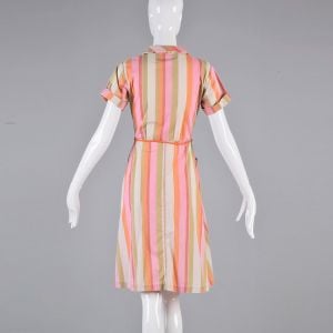 Small 1950s Sherbet Striped Short Sleeve Day Dress Summer Casual Lightweight - Fashionconservatory.com