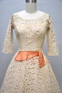 vintage 1950s dark ivory lace party wedding dress w/ satin sash XS - Fashionconservatory.com