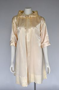1950s champagne satin swing coat with collar S-L