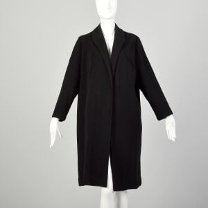 Large 1950s Black Cashmere Clutch Coat Long Sleeved Classic Style