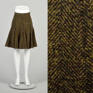 Medium 2000s Max Mara Skirt Wool Herringbone Boucle Tweed Chartreuse Green Brown Black Tulip Flare 