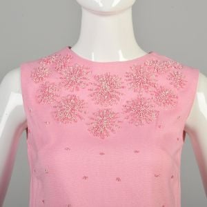 XS 1960s Light Pink Mod Mini Sleeveless Dress with allover mosaic beads - Fashionconservatory.com