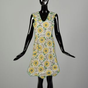 Floral Novelty Print Yellow Sunflower Apron Smock w/Green Trim and Tie back waist