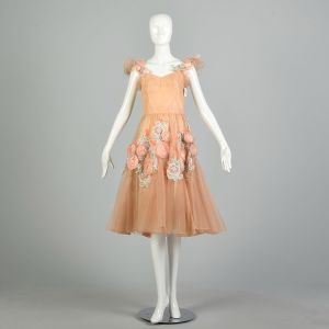 XS 1980s Summery Fit and Flare Peach Party Cocktail Evening Dress with Floral Appliques - Fashionconservatory.com