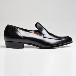 Sz12 1960s Black Leather Pumps Vintage Tru-Flex Slip-On Loafer Shoes - Fashionconservatory.com
