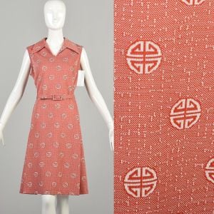 1970s Large Asian Pattern Sleeveless Dress Belted Knee length Wing Collar 