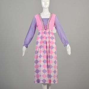 1970s Small Medium Pink Purple White Gingham Dress Corset Lacing Long Gathered Sleeves