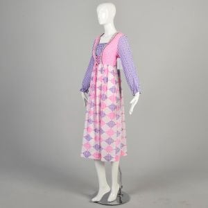 1970s Small Medium Pink Purple White Gingham Dress Corset Lacing Long Gathered Sleeves - Fashionconservatory.com