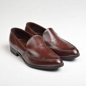 Sz6.5 1960s Brown Leather Loafers Vintage Tru-Flex Casual Slip-On Shoes - Fashionconservatory.com