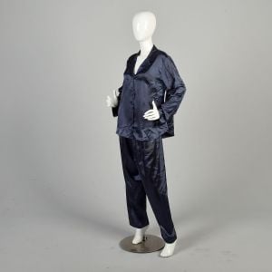 Large 2000s Midnight Blue Silky Sexy Pajama Set - Fashionconservatory.com