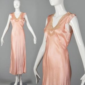 Medium 1940s Pink Nightgown Lightweight Silky Feel Lace Applique Flutter Sleeve Lingerie