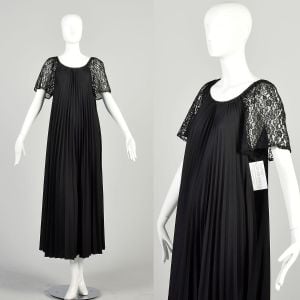 XL-XXL 1970s Black Pleated Nightgown Lace Half Sleeve Scoop Neck Full Flowy Loose Maxi Robe
