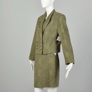 Medium 1980s Pea Green Tweed Buttoned Mini Skirt Suit Set  - Fashionconservatory.com