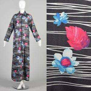 L-XL 1980s Black White Stripe Robe Pink Blue Floral Long Sleeve Zip Front Silky Polyester Housecoat
