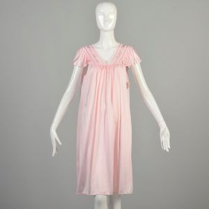 M-L 1970s Baby Pink Nightgown Lace Trim Short Sleeve Silky Nylon Loungewear Deadstock NWT