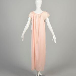 L-XL 1980s Light Pink Nightgown Silky Nylon Lace Trim Short Sleeve Vanity Fair Lingerie Loungewear  - Fashionconservatory.com