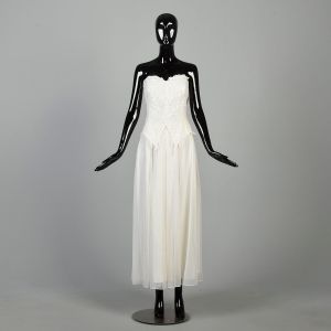 XXS | 1980s White Sweetheart Neckline Strapless Dress Lace Wedding Bridal 