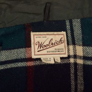 Large 2000s Classic Woolrich Parka Tan Plaid Lining with Removable Hood Jacket - Fashionconservatory.com