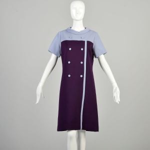 XL 1960s Purple Mod Dress Lavender Two Tone Decorative Buttons Asymmetrical Short Sleeve Shift 