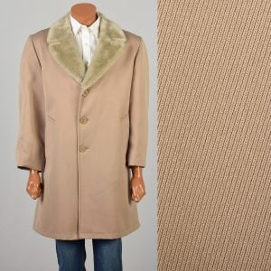 Large 1970s Tan Faux Fur Collar Lined Buttoned Coat