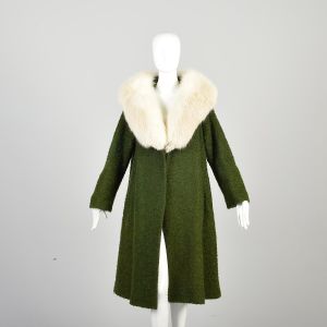 Large 1960s Moss Green Boucle Tween Wrap Coat Fox Fur Collar - Fashionconservatory.com