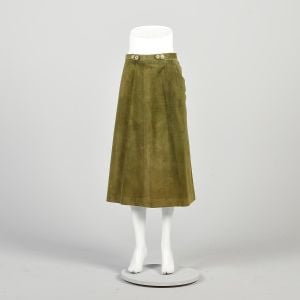 Medium 1960s Green Suede Skirt Knee Length Solid Moss A-Line Bohemian Casual Midi 