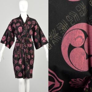 Large/XL 1970s Japanese Robe Made in Japan Black Cotton Short Sleeve Wrap Belted Robe