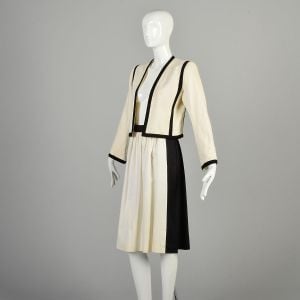 1970s XS Colorblock Black and White Skirt Set Bolero Jacket Two Piece Outfit - Fashionconservatory.com