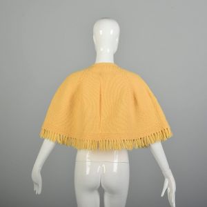 OSFM 1970s Golden Yellow Knit Capelet Fringe Trim Cape - Fashionconservatory.com