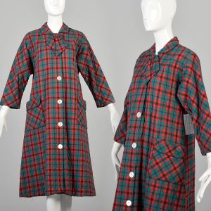 Large/XL 1950s Red and Green Plaid Quilted Winter Holiday Housecoat