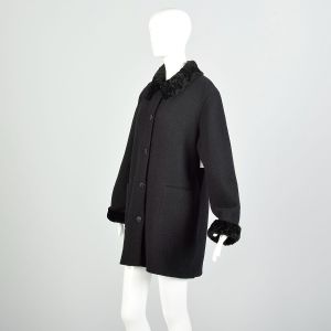 Large 2000s Black Wool Buttoned Coat with Faux Fur Cuffs and Collar  - Fashionconservatory.com