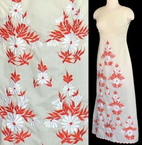 1970s Embroidered Floral Red and Cream Maxi Dress, Size S Small - Fashionconservatory.com