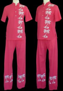 1970s Pink and White Cotton Blouse and Pants Two Piece Set, Palm Tree Print, Size S to M - Fashionconservatory.com