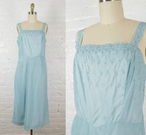 1950s nylon eyelet lace dress slip . vintage  powder blue 50s retro night gown . small
