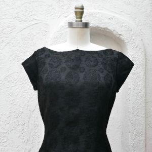 1960s Black Sheath by Alice of California, Size M - Fashionconservatory.com