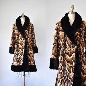 1970s faux fur coat, animal print fur collar swing coat, leopard print, princess coat