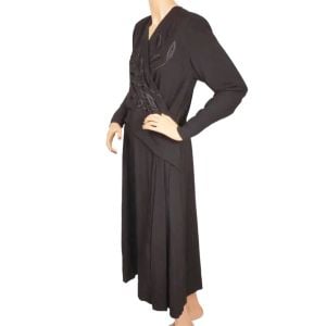 Vintage 1940s Black Crepe Dress with Embroidered Bodice Size L - Fashionconservatory.com