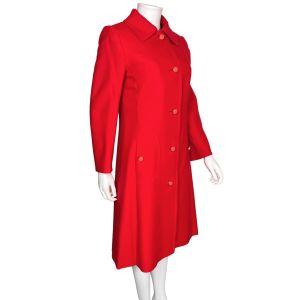 Vintage English Aquascutum Coat Red Wool Made in England Ladies Size M - Fashionconservatory.com