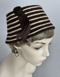 1950s Vintage Knitted Brown and Ivory Hat 