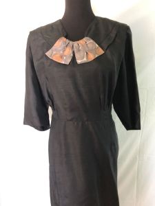 1940s Herbert Levy black dress with contrasting neckline detail - Fashionconservatory.com