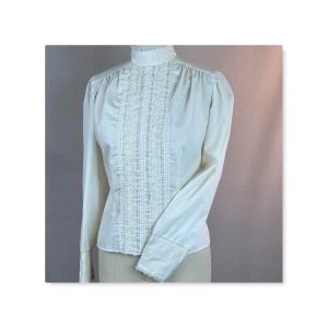 70s White Cotton and Lace Long Sleeve High Neck Blouse by Bonnie & Clyde, Sz 7