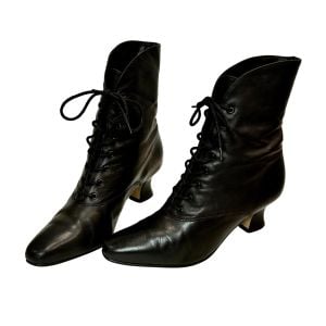80s Black Leather Lace-Up Witchy Granny Boots | 7 - 7.5 
