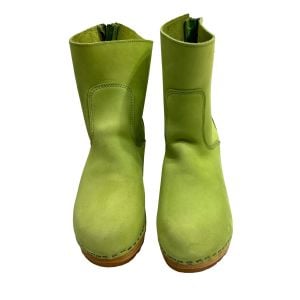  Apple Green Nubuck Leather Clog Boots made Sweden - Fashionconservatory.com