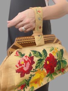 1940s Needlepoint Raffia Wood Frame Bag