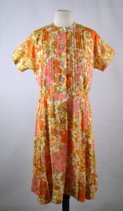 1950s Bright Floral Print Side Pleated Shirtwaist Dress by Tucker Grossman Design - Fashionconservatory.com