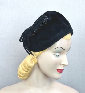 50s Black Velour and Beaded Asymmetrical Cocktail Hat - Fashionconservatory.com