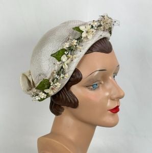 Vintage 50s Creamy White Straw Asymmetrical Floral Cuff Hat - Fashionconservatory.com